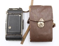 Auktion 361<br>Balgenkamera, KODAK Junior 620, in Tasche, Altersspuren, Funktion nicht geprüft