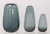 Auktion 361<br>3x div. Kunstglas-Vasen, wohl WMF, Entw. Wagenfeld, größte leider mit Bestossung, ca. H-20 bis 13cm