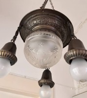 Auktion 361<br>Gründerzeit-Lampe am Kettenaufhängung