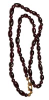 Auktion 361<br>Granat-Halskette mit Double-Schliesse, L-46 cm, 28,2 gr.