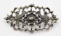 Auktion 361<br>835er Silber-Brosche, ca. 2,5 x 4,7cm, 9,5gr.