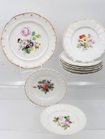 Auktion 361<br>9x Teller mit floralen Dekoren, alle um 1900, KPM Krister, TPM etc., einige berieben, D-23,8cm bis 16,8cm