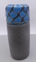 Auktion 361<br>Keramikvase, gemarkt W-Germany 532-28, H-28 cm, eine Seite Bremmfehler??