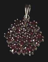 Auktion 362 / Los 1014 <br>Granatanhänger Silber-830- "HSK", , L-mit Öse 2,8 cn