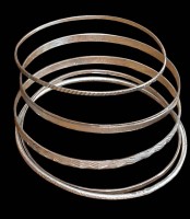 Auktion 362<br>5x div. Silber-Armreife, zus. 25,2 gr