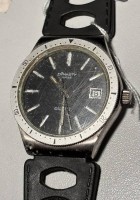 Auktion 362<br>Swiss Made Dynasty Taucheruhr Herren 37 mm Quarzwerk, Glas zerkratzt, Tragespuren, nicht geprüft, Kautschuk-Band?