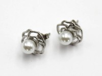 Auktion 362<br>925er Silber-Ohrstecker, Muschelkernperlchen, ca. 1,6gr.