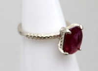 Auktion 362<br>925er Silber-Ring, erhitzter Rubin, ca. 3,3gr., RG 53