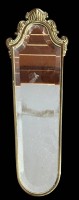 Auktion 362<br>länglicher Wandspiegel, facettiert, Messingrahmen, 54x15 cm