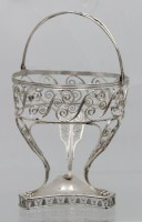 Los 11064 <br>antiker Halter f&uuml;r Zuckerschale, wohl l&ouml;tiges Silber, 19. Jhd., ca. 180gr., ca. H-14,5cm D-12,5cm