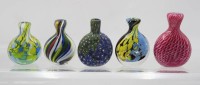 Auktion 362 / Los 10042 <br>5x Flacons/Snuffbottles, 2x Etikett Joska, ca. H- 11,5cm