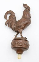 Los 16044 <br>fig&uuml;rlicher Klingelknopf, Hahn, um 1900, wohl Bronze, ca. 10 x 5cm