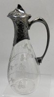 Auktion 362 / Los 10047 <br>Weinkrug mit Blätterschliff, Montur Brittania Metall, H-26 cm