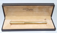 Auktion 363 / Los 11003 <br>schöner St.Dupont-Kugelschreiber, 925er Silber vergoldet, Nr. G2PN33, besetzt mit 25 kl. Brillanten, orig. Etui, ca. L-13,9cm