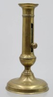 Auktion 363 / Los 15011 <br>Biedermeier-Schiebeleuchter um 1850, Messing, H-20 cm, D-unten 10 cm