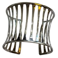 Auktion 363 / Los 1023 <br>breiter Designer Silber Armreif -925-, B-5 cm, 30,7 gr