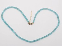 Auktion 363 / Los 1038 <br>Halskette, Paraiba Topas, 585er GG-Schließe, ca. L-45cm