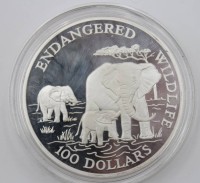 Auktion 363 / Los 6035 <br>gr. Silber-Münze, 100 Dollar Cook Island 1991, "Endangered Wildlife", 155,5gr., in Kapsel, D-6,5cm