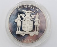 Auktion 363 / Los 6036 <br>gr.  Silber-Münze, 25 Dollar Jamaica 1985, "Humpback Whale", 136gr., in Kapsel, ca. D-6,3cm