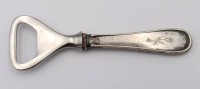 Auktion 363<br>Flaschenöffner, Silbergriff, Dänemark 1946, Altersspuren, L-12,5cm
