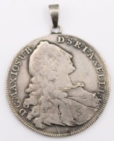 Auktion 363<br>Madonnenthaler Silber - Patrona Bavaria 1764, gehenkelt, ca. 28 gr., D-43 mm