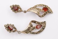 Auktion 363<br>Paar  Ohrhänger, Silber, Karneol und Markasiten, ca. 5gr., L-4,2cm