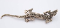 Auktion 363<br>Brosche, Salamander, 925er Silber, Markasitenbesatz, L-6cm, 4,7gr.