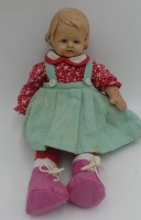 Auktion 363<br>kl. Celluloidkopf-Puppe mit Stoffkörper, H-30 cm