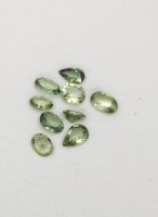 Auktion 363<br>9 grüne Saphire, 2,85 Karat