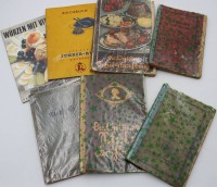 Auktion 363<br>7x div. Kochbücher, älter, Alters-u. Gebrauchsspuren