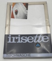 Auktion 363 / Los 13004 <br>2 orig. verpackte vintage Aussteuer Tischtücher "Irisette" Menu 9128 , 130x160 cm, wohl Leinendamast, 60/70-er Jahre