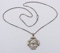 Auktion 363<br>925er Halskette mit Jerusalem-Kreuz, zus. 12,1gr., Kette L-60cm Anh. L-4cm