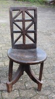 Auktion 363 / Los 14006 <br>wohl Äthiopien, Häuptlings-Stuhl der Gurage oder Arussi, älter, H-89cm Sh-48cm B-43cm