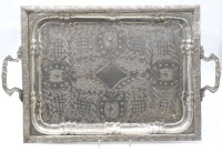 Auktion 367<br>gr. Serviertablett, wohl Indien, Metall silberfarben, ca. 55 x 35cm