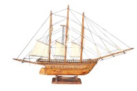 Auktion 363 / Los 16049 <br>gr. Segelschiffmodell  aus Holz, L-über alles 130 cm, H-81 cm, leicht rest. bedürftig, Versand Sperrgut. ca. 36 Euro BRD