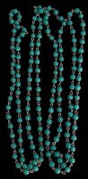 Auktion 364 / Los 1031 <br>endlos lange Halskette mit grünen Perlen, wohl Amazonit, L-ca. 160 cm, 55,8 gr.