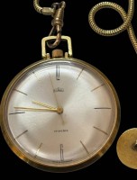 Auktion 364 / Los 2001 <br>mechan. Frackuhr mit Kette "Stahl" 17 Rubis, Werk läuft, Double-Gehäuse in Lederhülle