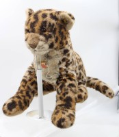 Auktion 364<br>Großer Steiff Leopard, liegend, L-über alles ca. 65 cm , Schild (beschädigt) Knopf+Fahne Nr. verwaschen