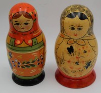 Auktion 364 / Los 14520 <br>2 mittelgrosse Matroschkas, H-18 cm
