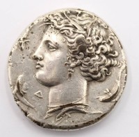 Auktion 364<br>Decadrachm  Dionysius I der Ältere (405 v. Chr. - 367 v. Chr.), Silber geprüft, D-ca. 3,5 cm, 37,1 gr, Echtheit nicht geprüft??