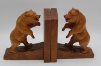 Auktion 364<br>Paar Buchstützen mit Bären, Handgeschnitzt, Russland, H-15 cm