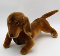 Auktion 364<br>Steiff Dackel "Raudi", K+F, H-20cm, L-37cm