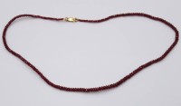 Auktion 364<br>Rubin-Halskette mit 375er GG Schließe, ca. L-45cm