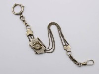 Auktion 364<br>schöne Uhrenkette um 1900, mit kl. Kompass, L-31cm