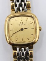 Auktion 364<br>Vintage-Damen-Armbanduhr, OMEGA DeVille, Quarzwerk nicht geprüft, ca. 2,2 x 2,2cm
