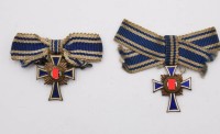 Auktion 364<br>2x Miniaturen, Mutterkreuze, 3. Reich