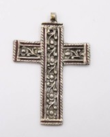 Auktion 364<br>Kreuzanhänger, versilbert, ca. 8 x 5,5cm