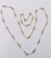 Auktion 364<br>Set, Armband und Halskette m. Rosenquarz, ca. L-21cm u. 74cm