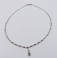 Auktion 366 / Los 1004 <br>Silber-Collier-Kette, 925er, Glasperlen, ca. L-41cm, ca. 4,6gr.