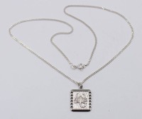 Auktion 364<br>Halskette mit Sternzeichenanhänger "Skorpion", 925er Silber, ca. 6gr., L-ca. 45cm Anh. L-2,5cm